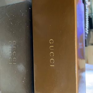 Women’s Gucci sunglasses
